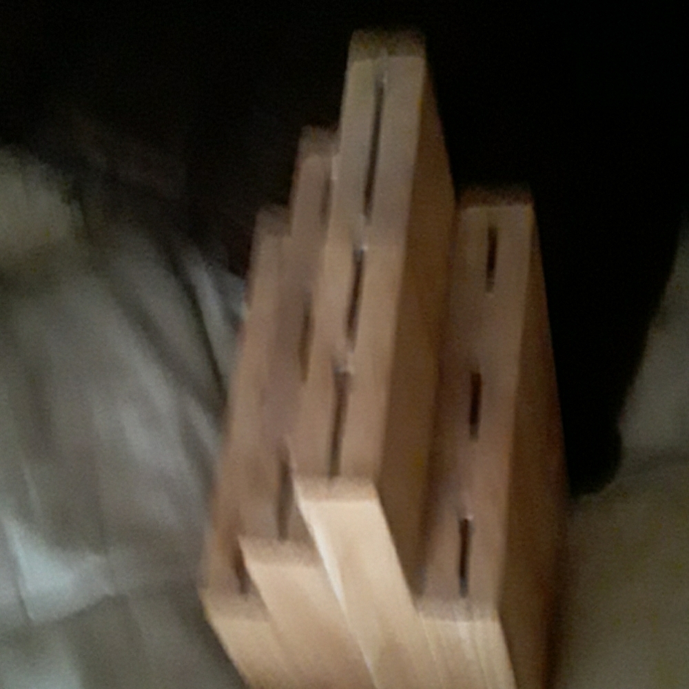Knife holder